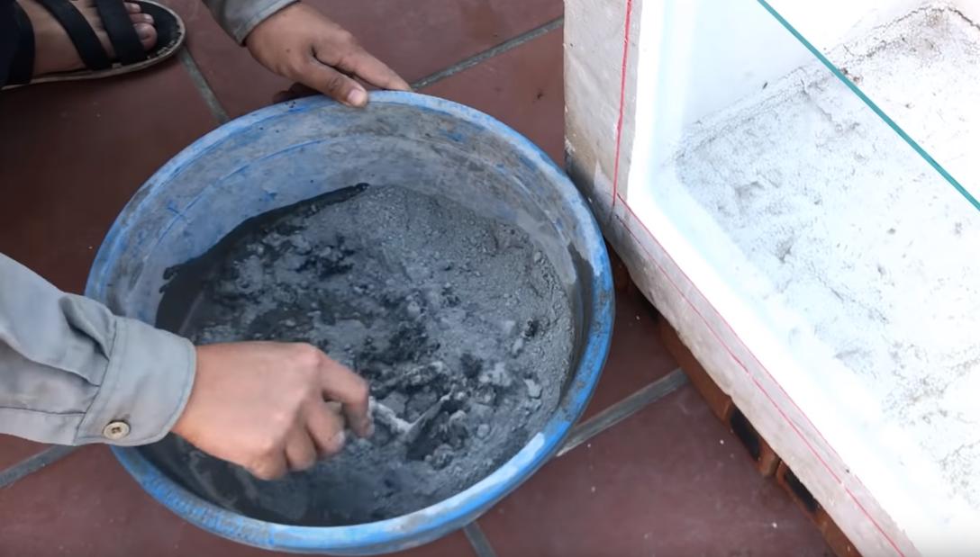 在家自做泡沫箱鱼缸,泡沫箱制作鱼缸养鱼