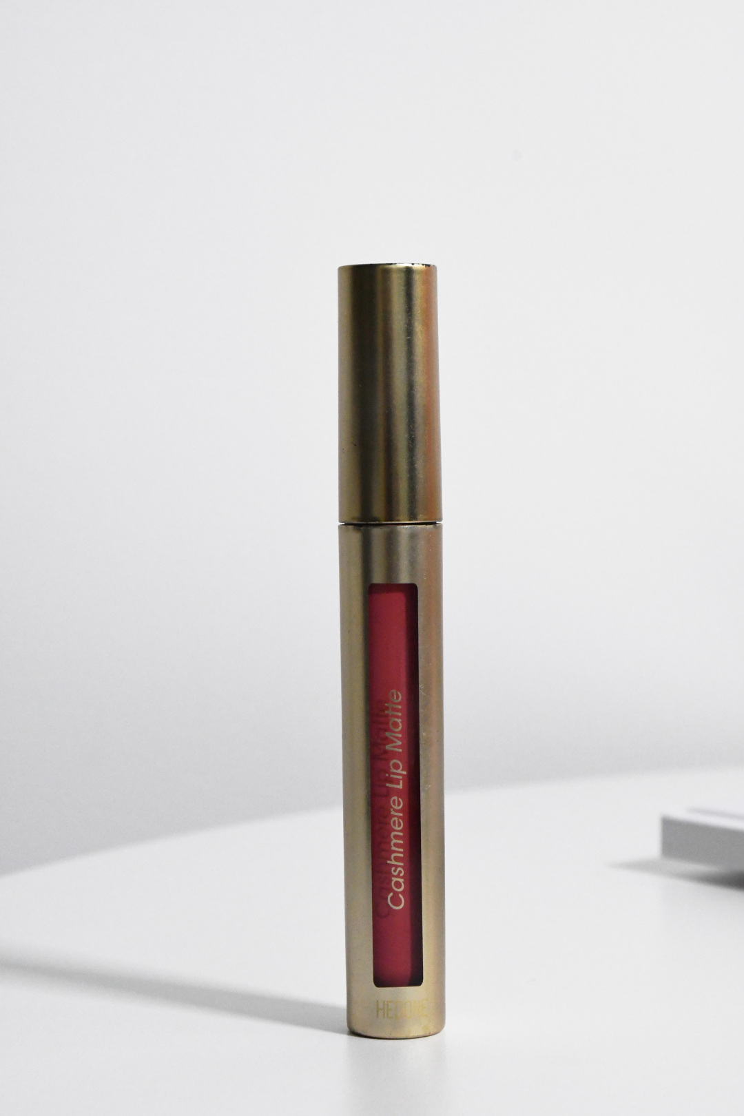 平价花西子口红试色测评,好用的平价口红测评遮唇色