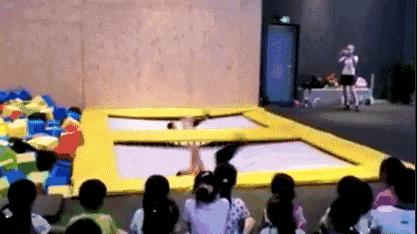 生娃后尿控制不住,糟糕原生家庭的孩子长大怎么办