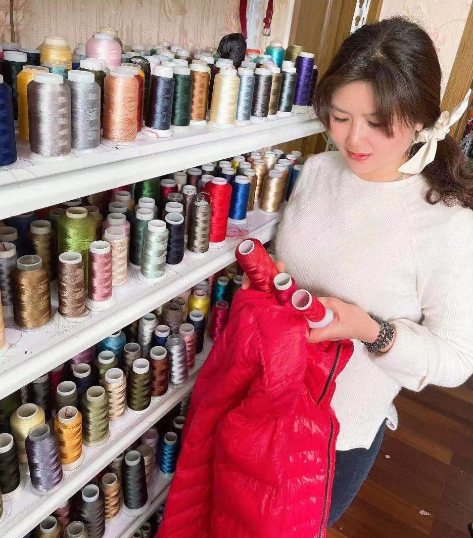 昔日被放贷公司骗到倾家荡产,如今靠帮人“修衣”实现财务自由