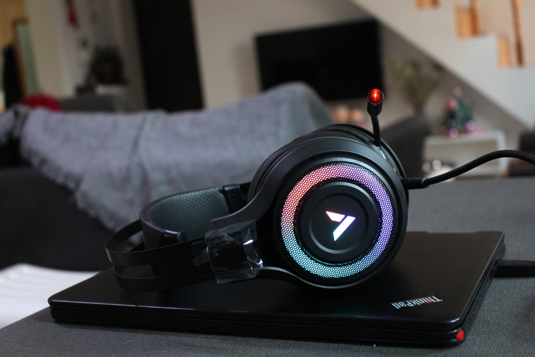 雷柏VH650RGB游戏耳机,7.1声道耳机测试视频