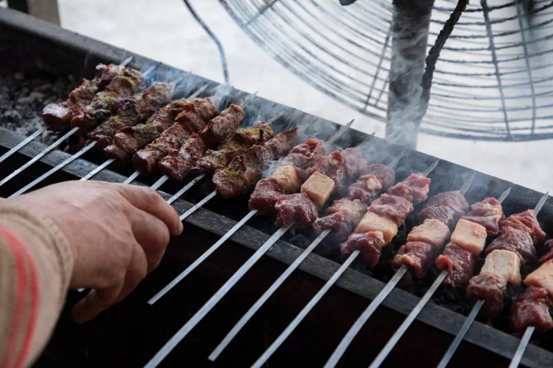 最好吃的夜市店,全国最好吃的十大网红夜市推荐