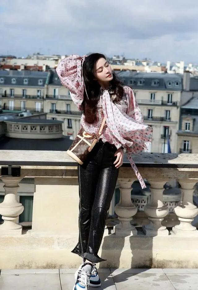 范冰冰露脸健身,范冰冰健身写真照曝光