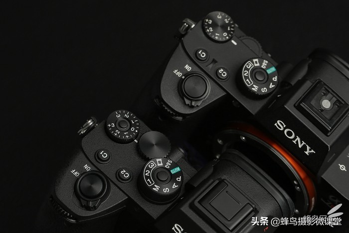 今年会出哪些全画幅微单,最强微单全画幅是r5吗