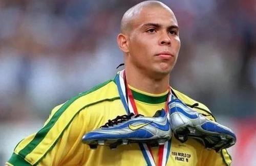 70后的足球初恋,80后的足球初恋