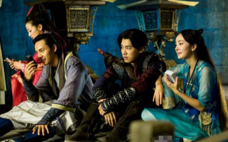 斛珠夫人杨幂大婚,袁雨萱和杨幂的关系