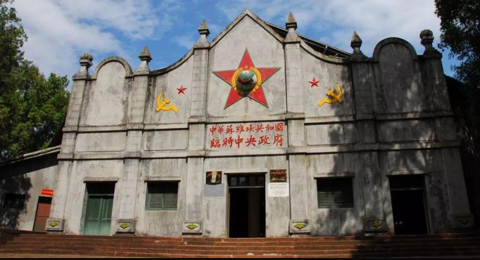 46岁女红军和丈夫相认,女红军与丈夫走失40年后重逢