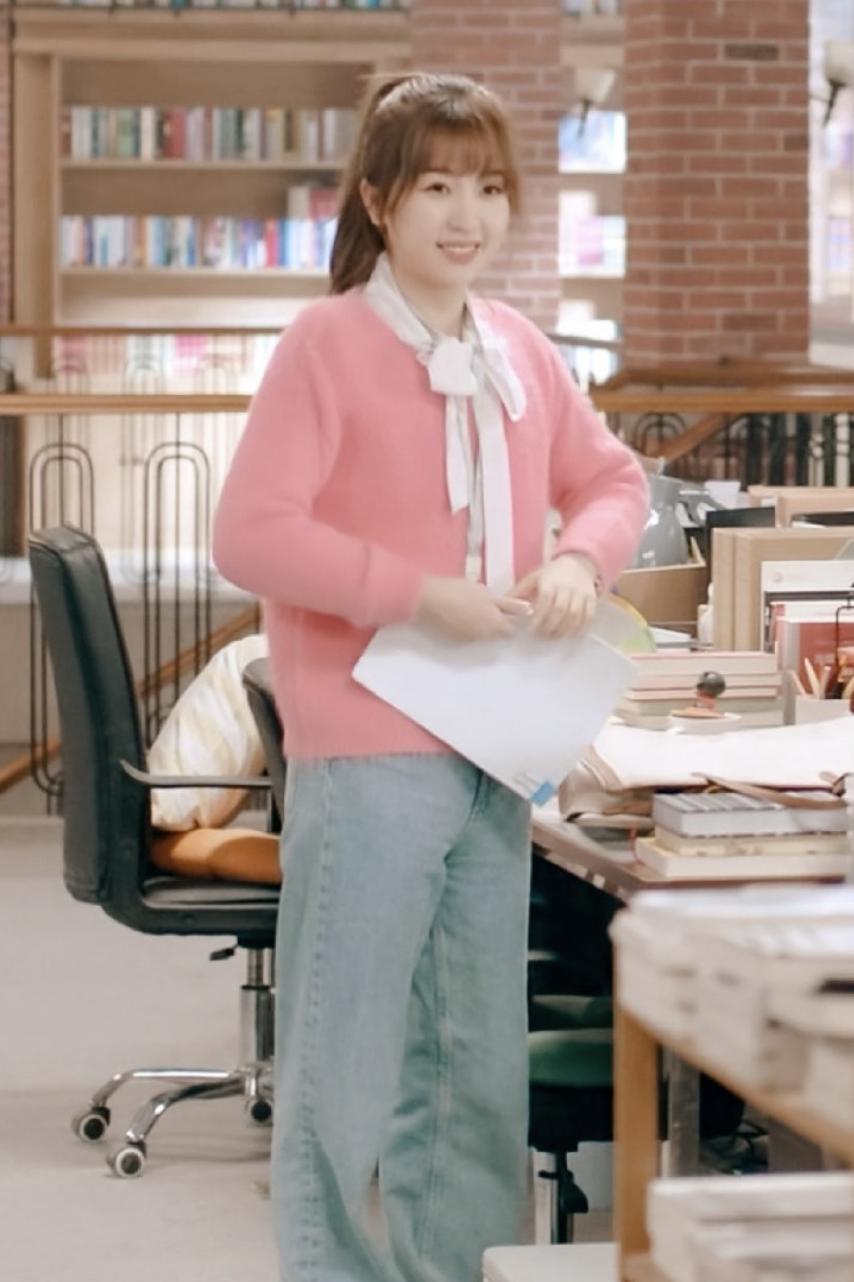 上班女生应该怎么穿比较得体,上班族应该怎么穿