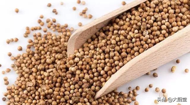 你不知道的香料特性大全请收藏,揭秘34种常用香料的名称与用途