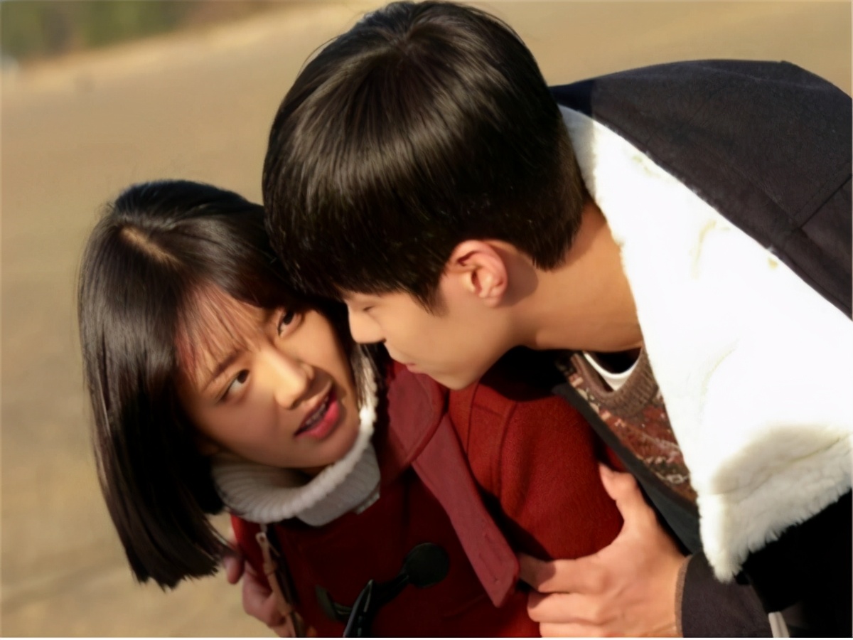 女朋友有很好的男性朋友怎么办,女朋友有很多男闺蜜应该怎么办