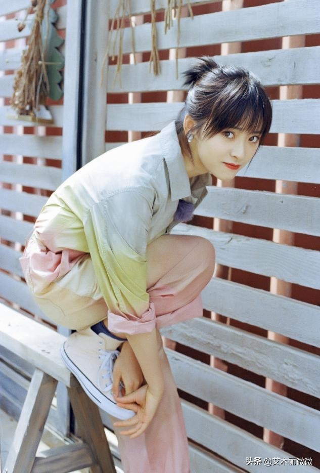 日系女星沈月写真图片,日系少女沈月穿搭