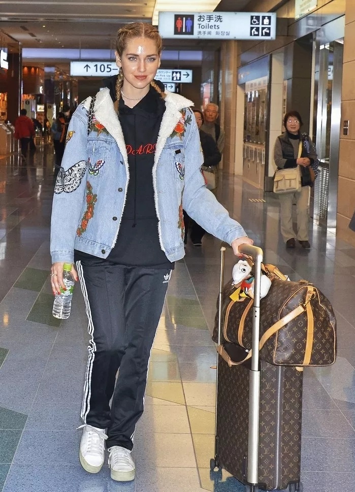 lv奢侈品值得入手吗 (lv的奢侈品值得买吗)