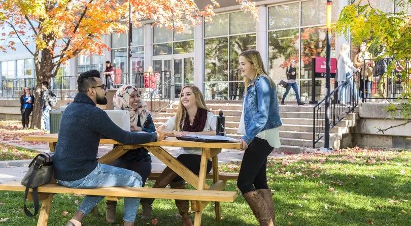 加拿大卡尔顿大学mba招生简章,加拿大卡尔顿大学有哪些学院