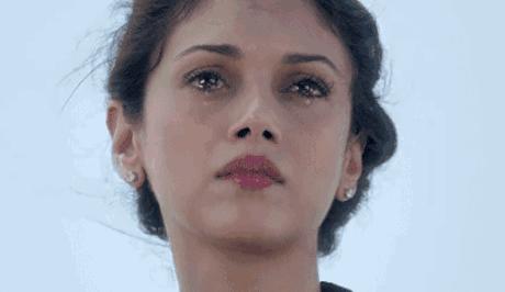 女子隆鼻失败花万元,女子花5万隆鼻结果鼻梁歪斜