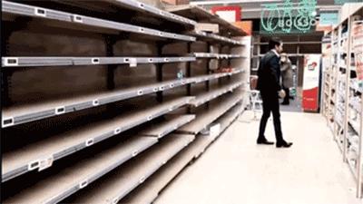 英国大妈囤了够吃一整年的西红柿，专家建议自己种