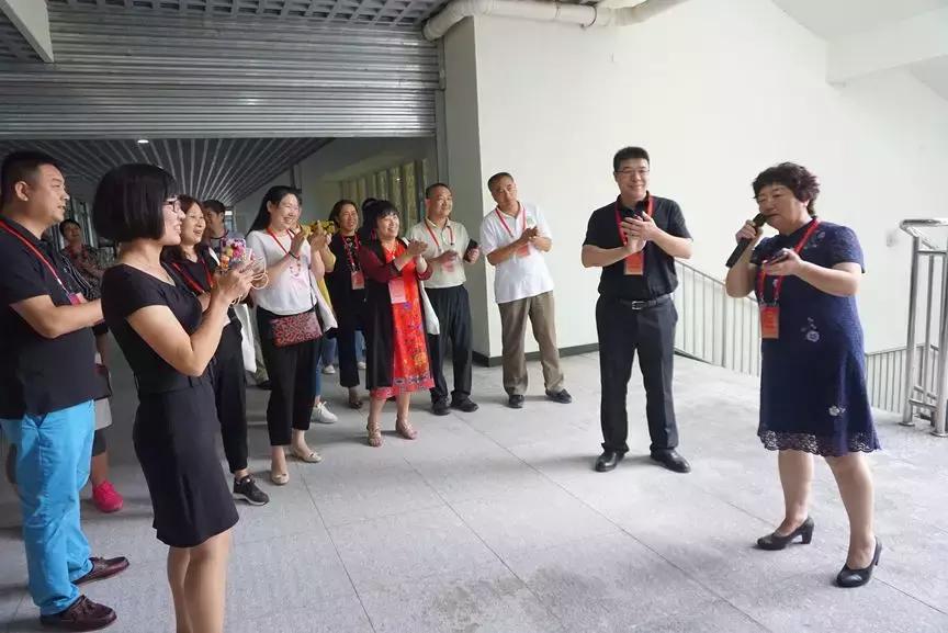 八十中学开学,北京八十学校官渡校区开学