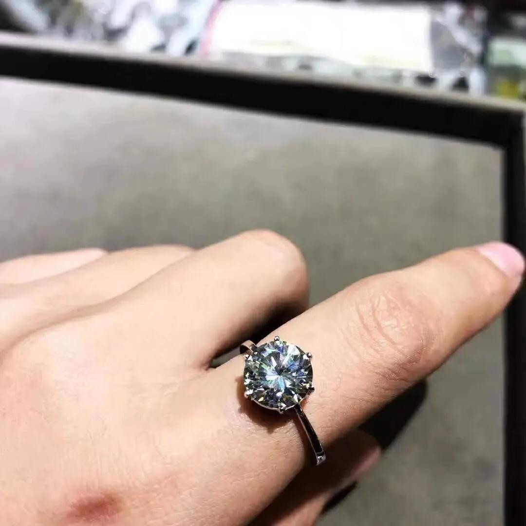 最省钱的尼泊尔钻石,尼泊尔钻石和莫桑钻有什么区别