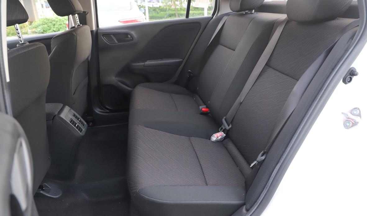 飞度百公里加速能秒杀的车,一代飞度高速实测油耗