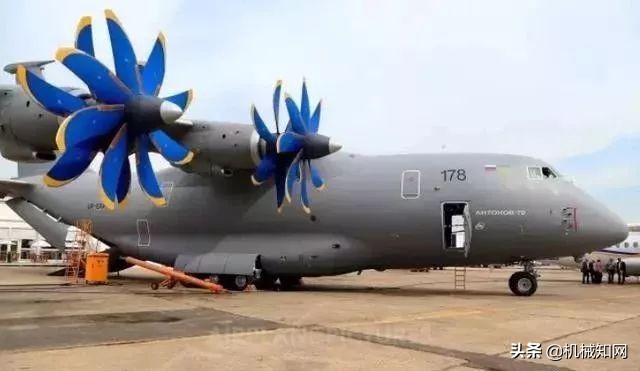 飞机活塞发动机工作原理3d动画,飞机为什么可以飞起来是什么原理