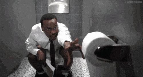 为什么女生尿尿需要纸巾擦，而男生不用？不能学男生抖抖吗？