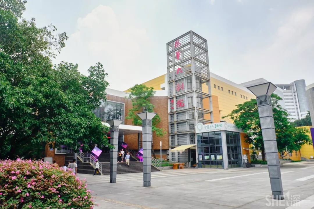 现在的蛇口,南头蛇口