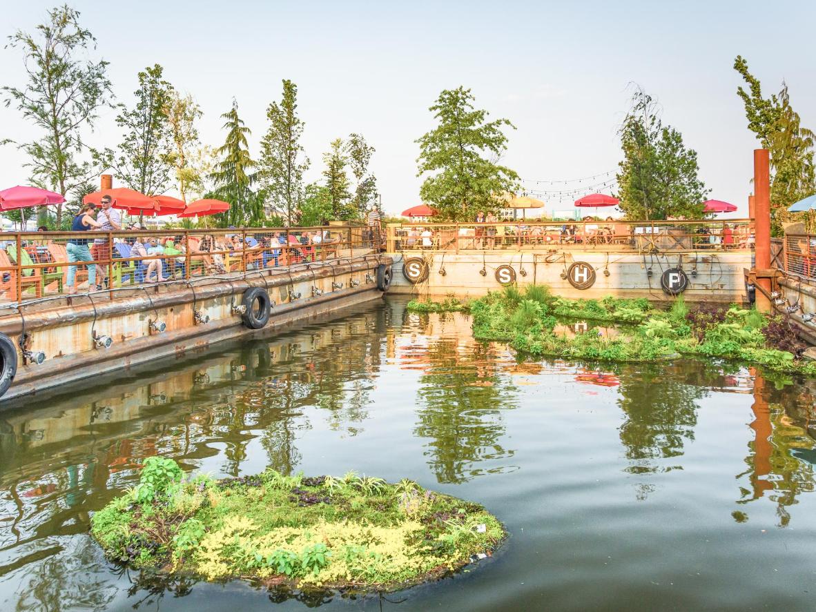 不断上升的城市:来自美国的旅行者