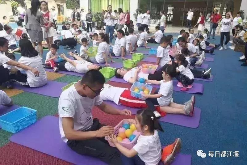 六一儿童节火车,六一快乐专列