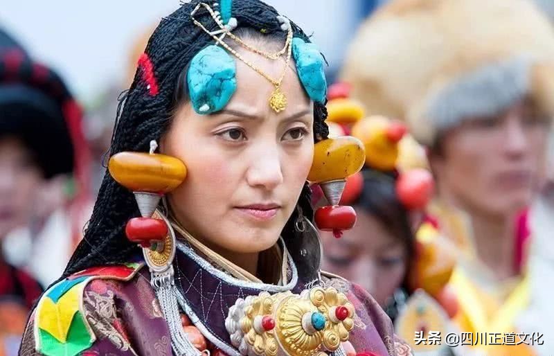 少数民族的饰品有什么,民族特色首饰