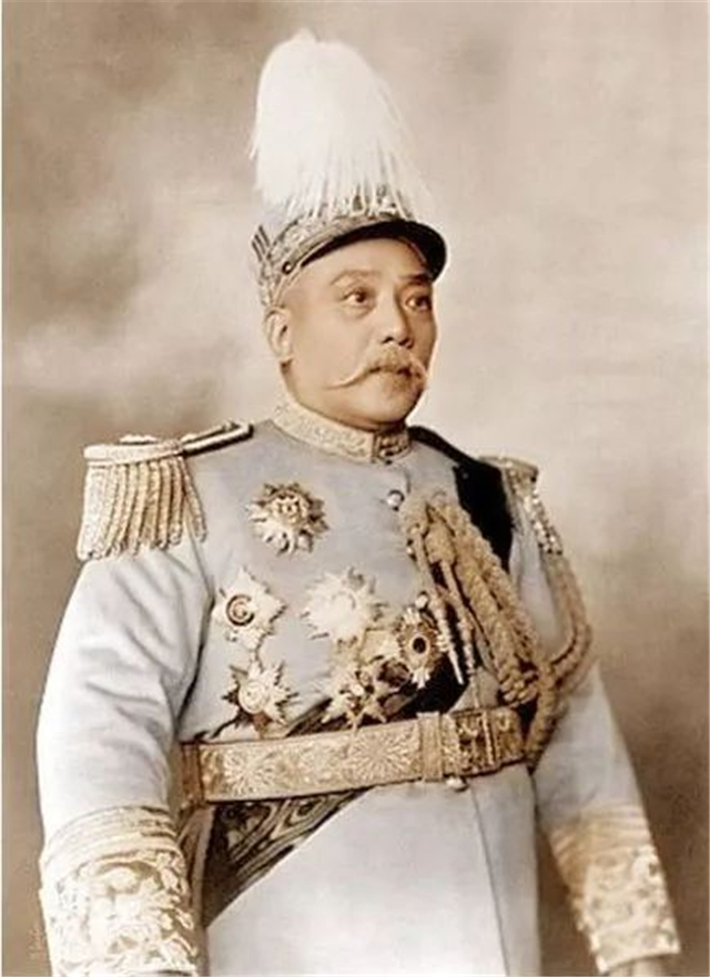 袁世凯称帝：袁世凯当了83天皇帝后，为何就倒台身死？