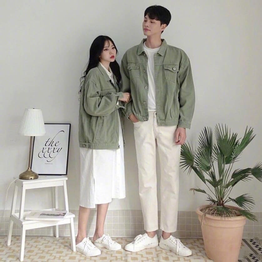 看完这9套早春情侣装，我女朋友说要把橱柜里的“垃圾”都扔掉