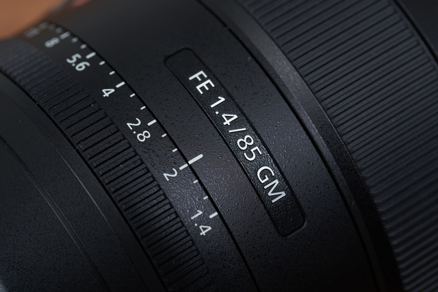 索尼fe85mmf1.8适用微单,索尼fe85mmf1.8拍人像