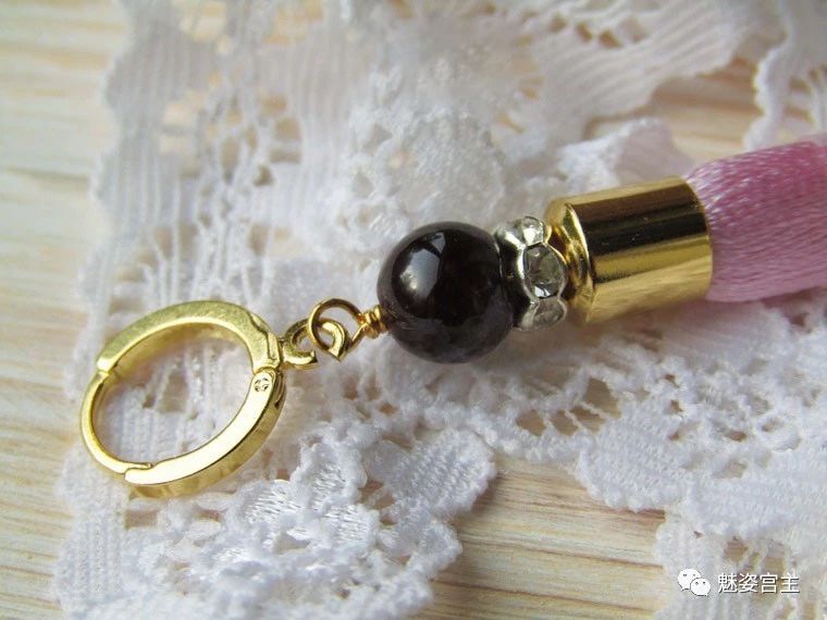 珠宝店的真丝流苏耳环，3步教你轻松完成