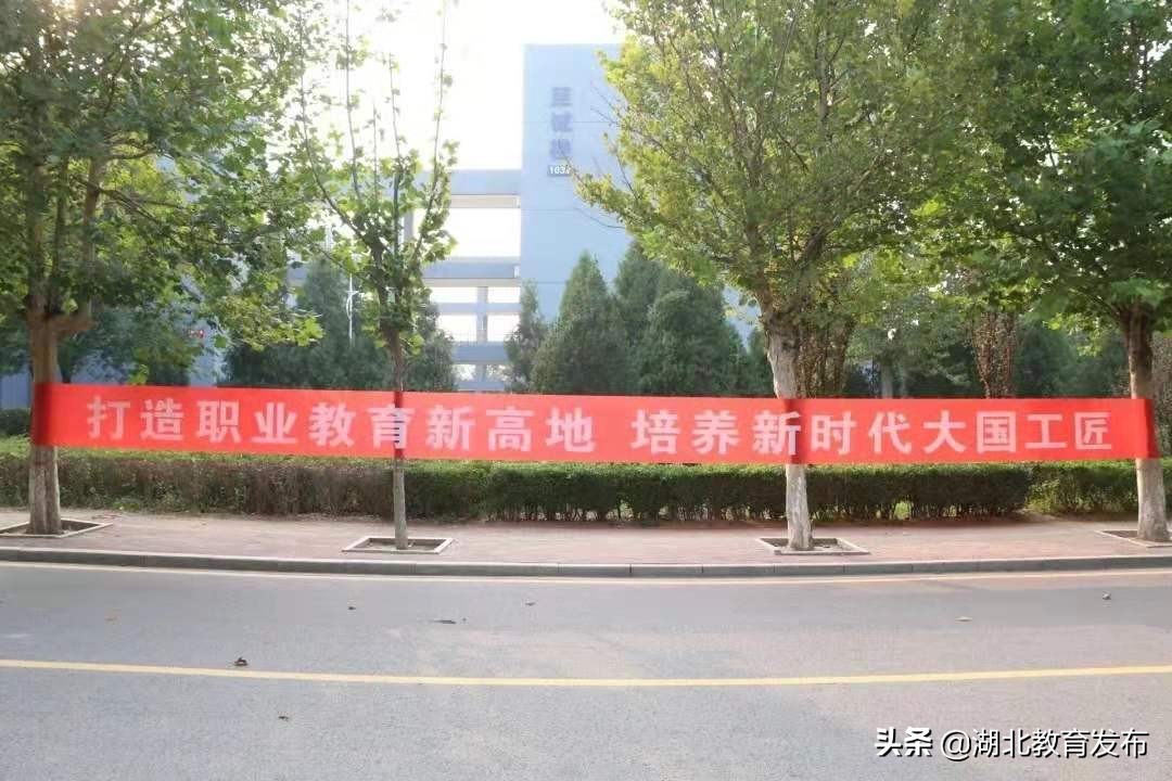 中职大专口腔医学招生,初中毕业怎么考口腔医学专业大专