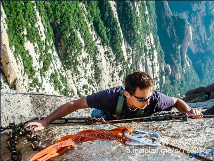 恐怖悬崖栈道挑战,挑战最恐怖玻璃栈道