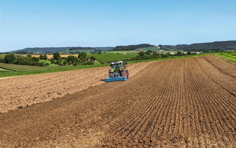 2019农机市场十大畅销拖拉机：504型最受欢迎，马力上延趋势明显