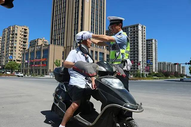 共享电单车起来了，会不会重蹈共享单车的覆辙？