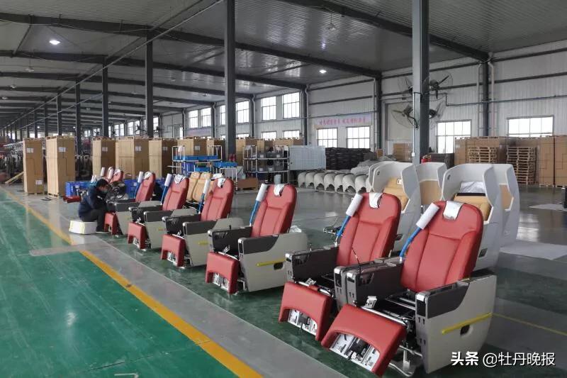 高铁的刹车片,高铁的轮子有的有刹车片有的没有