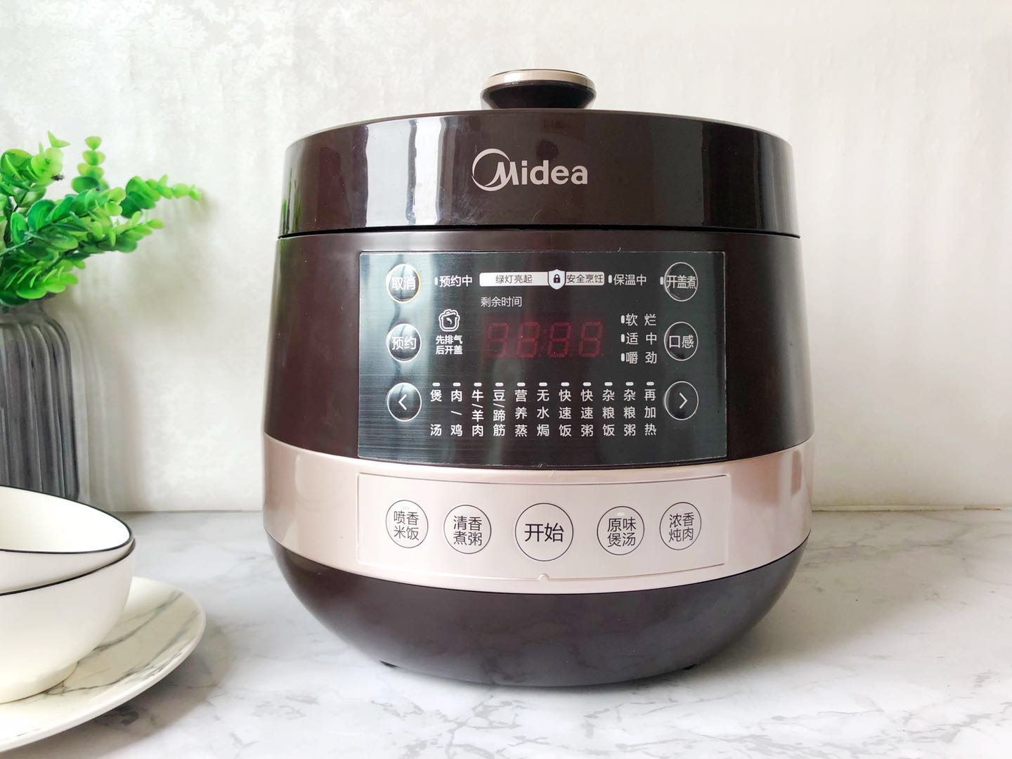 美的圆釜灶的电压力锅,美的电压力锅精钢厚釜炖肉