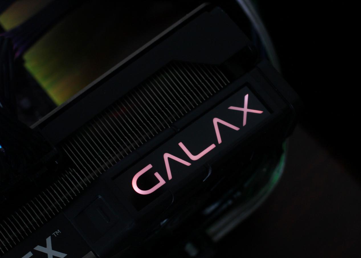 影驰rtx3080黑将首测以匠心铸枪魂,影驰黑将pro250g评测