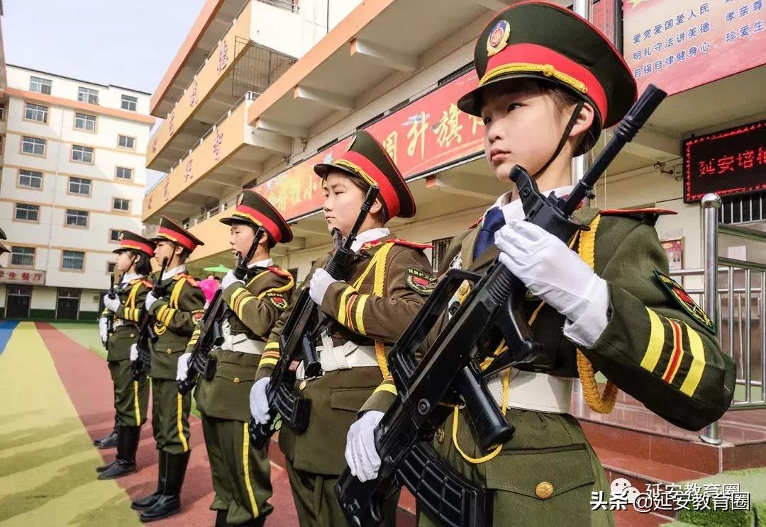 开学第一课第一个出场的是谁,开学第一课