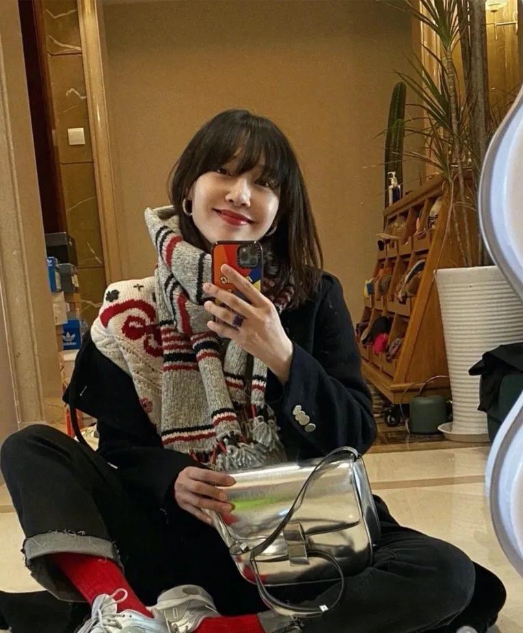 罗志祥晒爱心博同情，周扬青却被嘲讽，网友对男女艺人有多双标？