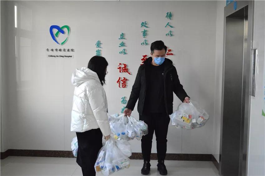 疫情防控便民服务中心在行动,安定医院最新疫情防控