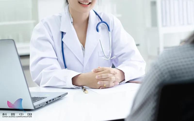 *裤内**总是脏脏的？三角or四角，哪个更好？终于清楚了…