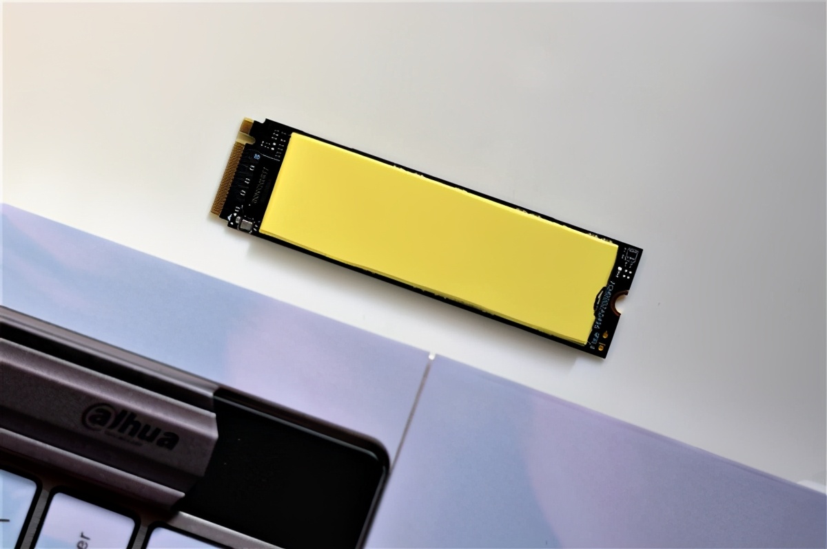 大华c900256g固态测评,大华c900plus-bm.2nvme