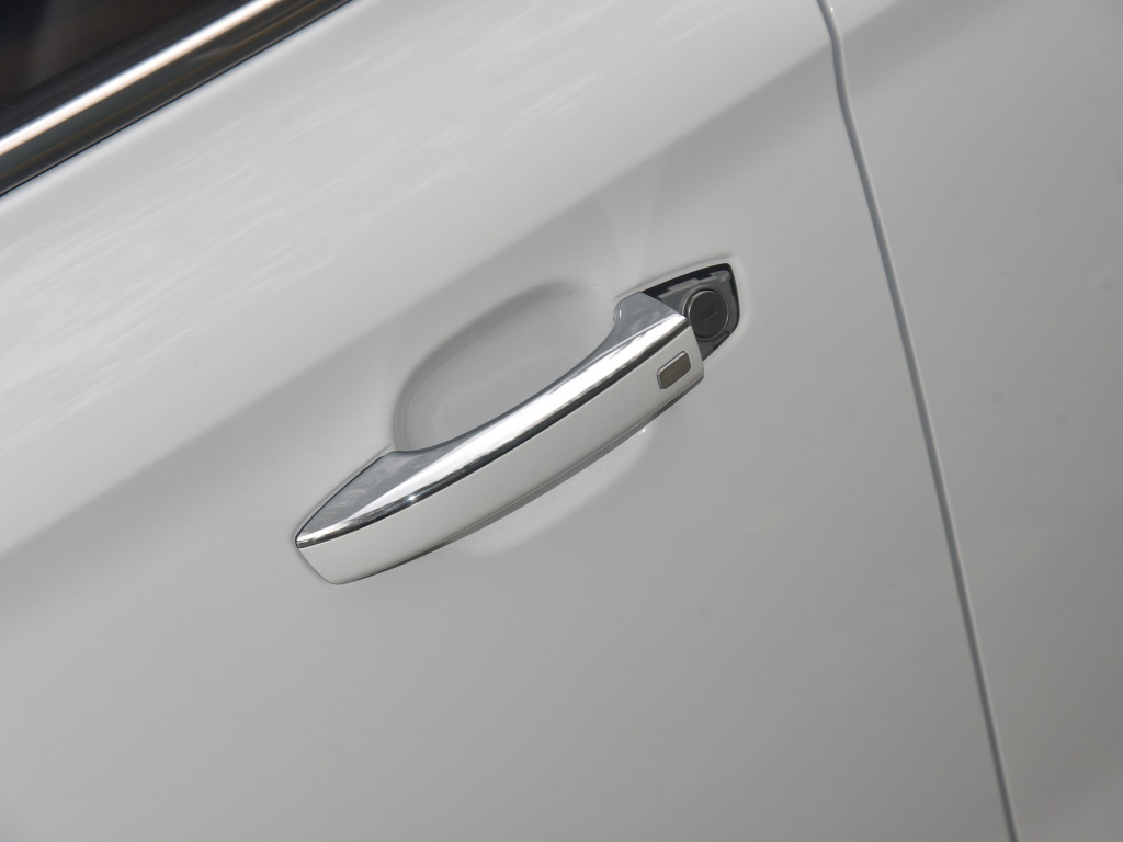 这三款车值得一看空间大油耗低,这3款车价格实惠但百分百是好车