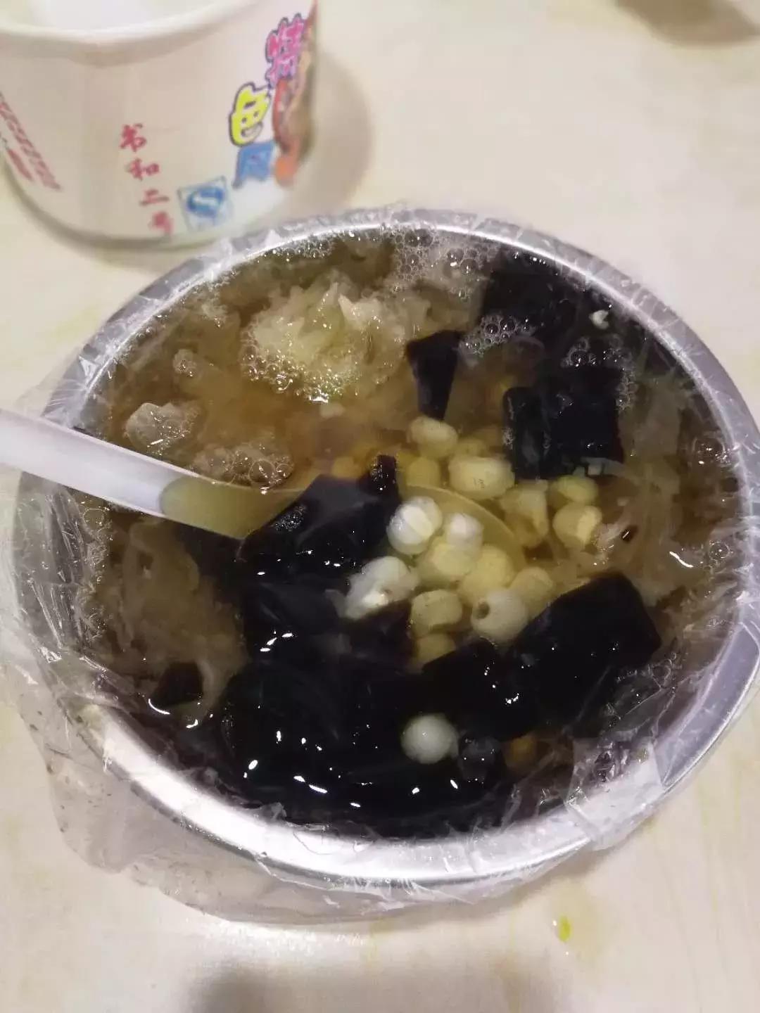 用糖水敬心敬胃敬夏天