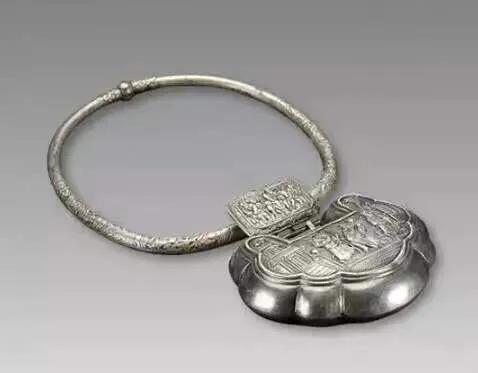 古代双寿长命锁,古人颈饰长命锁