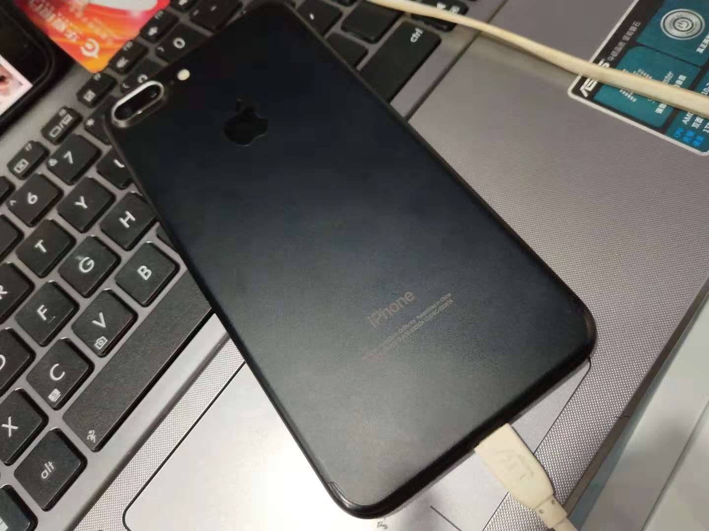 购入二手Iphone7Plus一台，成色尚可，二手圈里的黑马