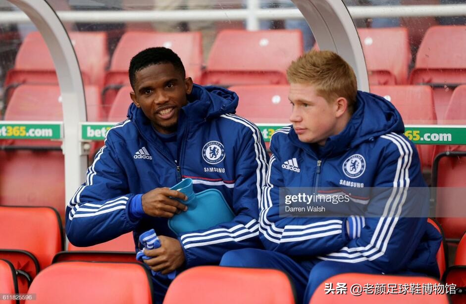 自称梅西曾辅佐他踢球，世界杯打假球贪得无厌头像被球迷印上美元