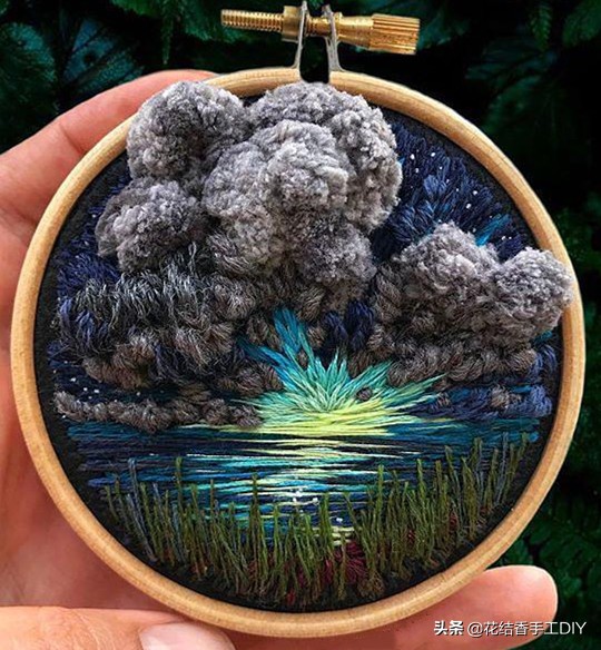 刺绣画自己绣教程,沙发背景的刺绣风景画